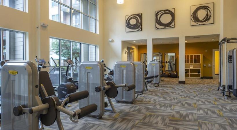 Downtown Houston Deluxe King Suite With Spa Amenities, Pool And Free Parking Exterior photo